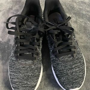 Adidas SWIFT RUN 1.0 SHOES